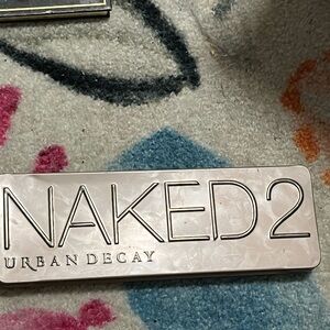 Urban decay naked 2 palette